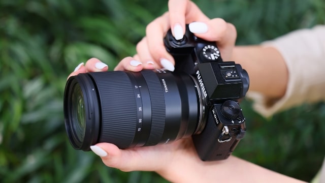 컴팩트하고 가벼운 무게